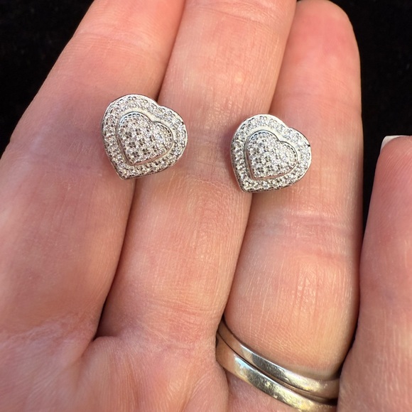 2.0 Carats Moissanite Heart Screw Back Stud Earrings In 925 Sterling Silver